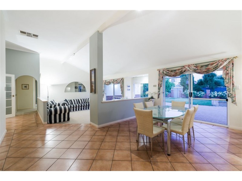 9 Bateman Road, Mount Pleasant WA 6153