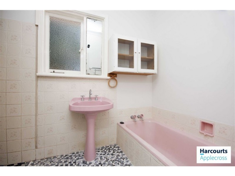 8 Patterson Place, Myaree WA 6154