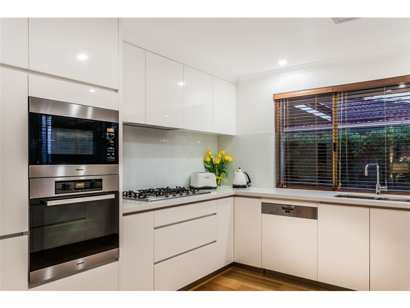 25 Hatherley Parade, Winthrop WA 6150