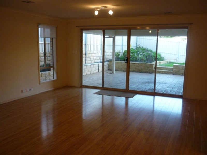 6 Tintara Walk, Noarlunga Downs SA 5168