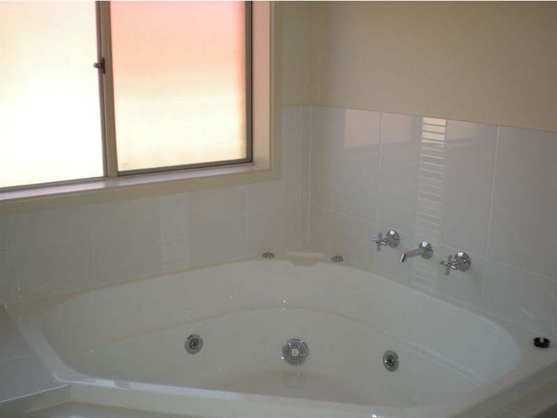 6 Tintara Walk, Noarlunga Downs SA 5168