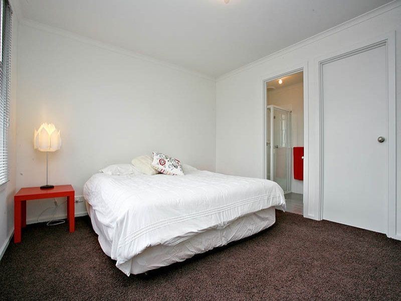 18A Gerard Street, Christie Downs SA 5164