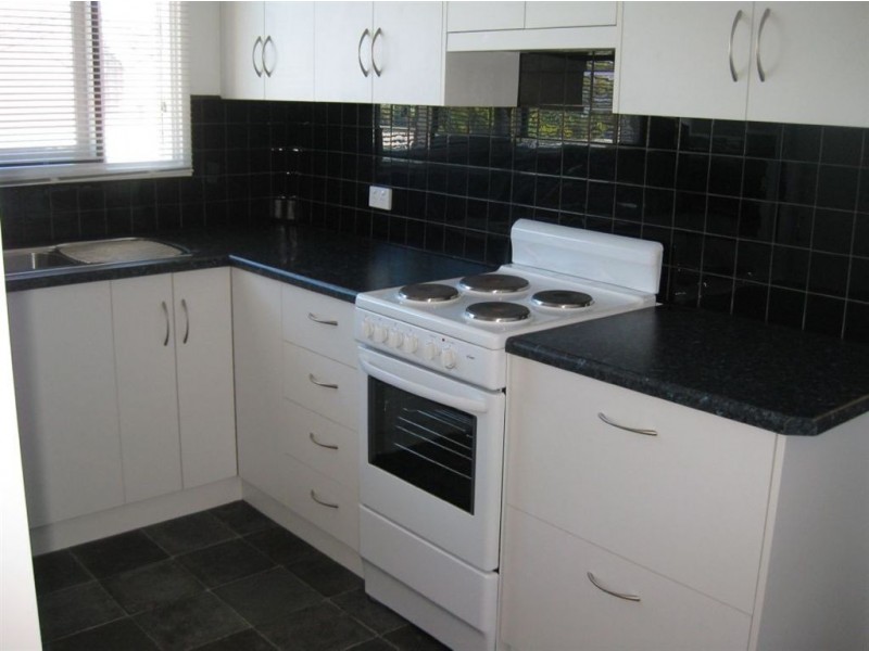 4 Alnwick Cct, Noarlunga Downs SA 5168