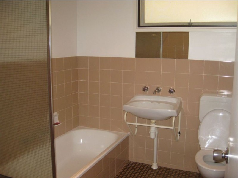 4 Alnwick Cct, Noarlunga Downs SA 5168