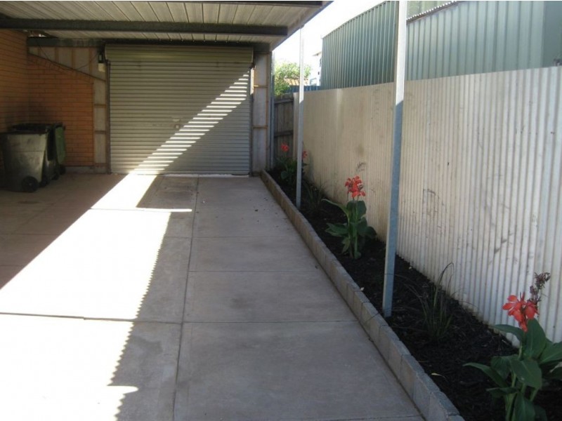 4 Alnwick Cct, Noarlunga Downs SA 5168