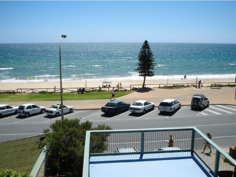 3/15 Esplanade, Christies Beach SA 5165