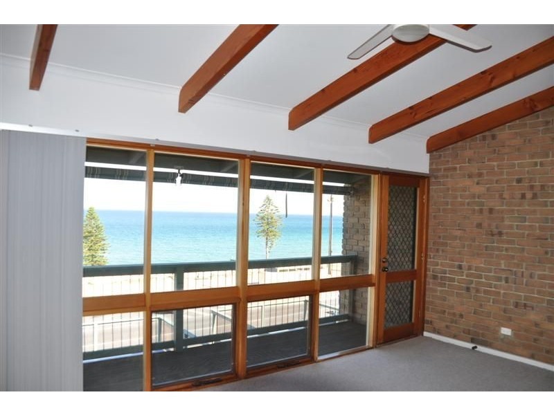 3/15 Esplanade, Christies Beach SA 5165