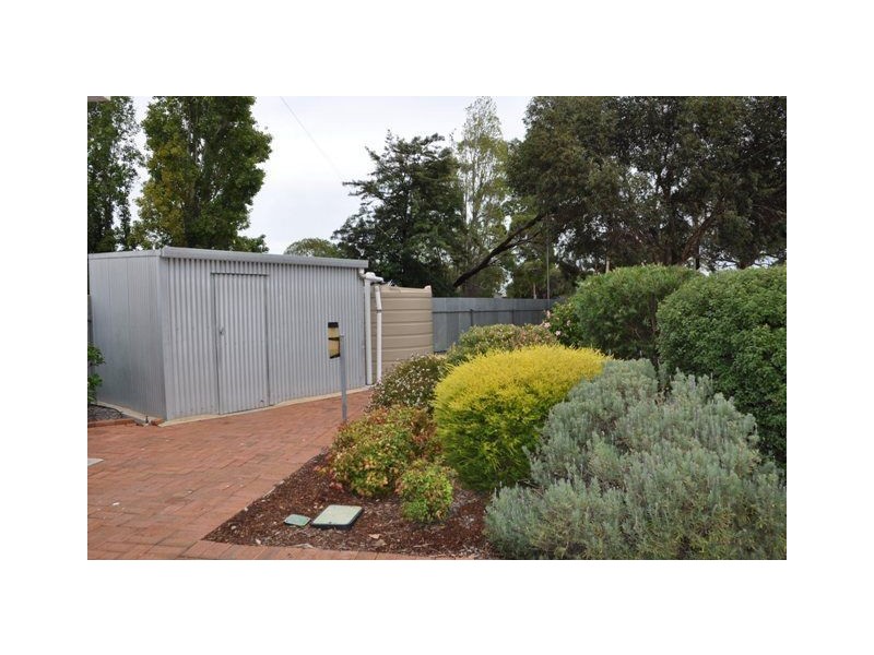 8 Southern Ave, St Marys SA 5042