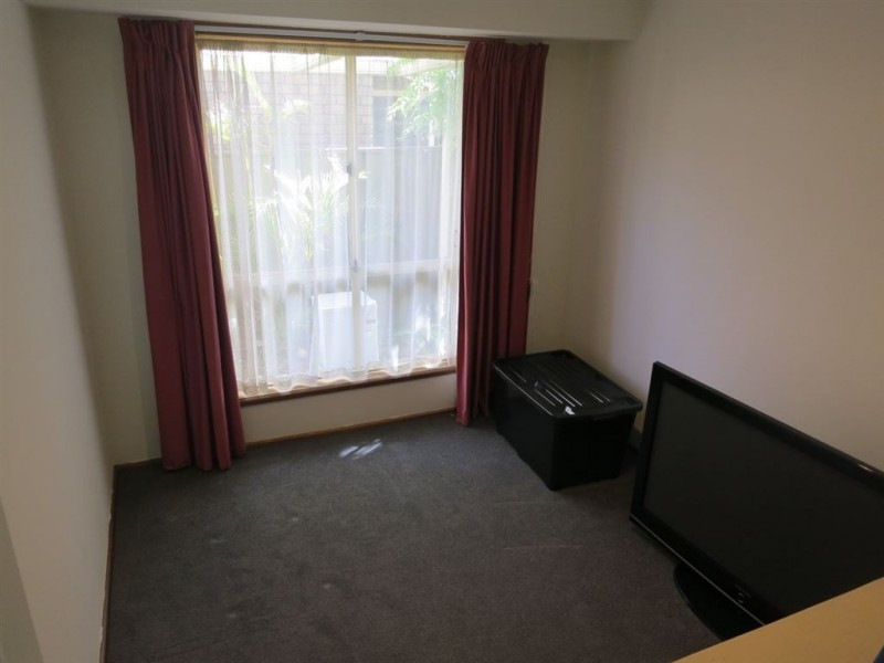 16 Middlebrook Court, Woodcroft SA 5162