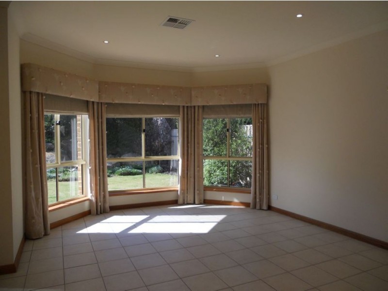 160 Grand Boulevard, Seaford Rise SA 5169