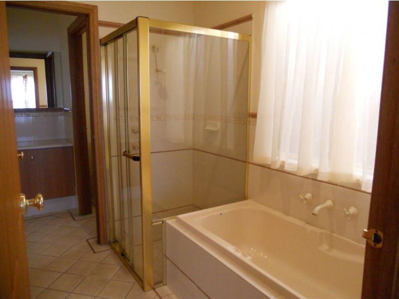 160 Grand Boulevard, Seaford Rise SA 5169