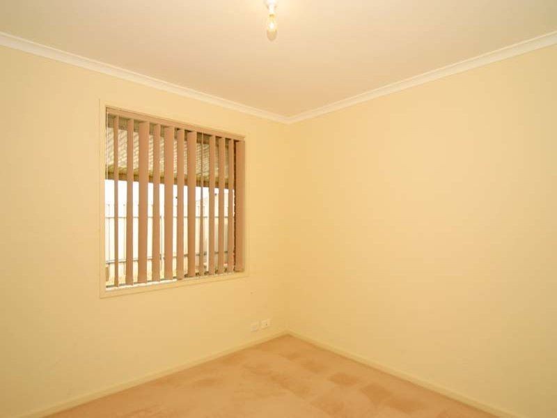 1 Vidmar Court, Woodcroft SA 5162