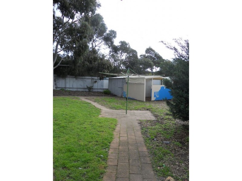 3 St James Street, Woodcroft SA 5162