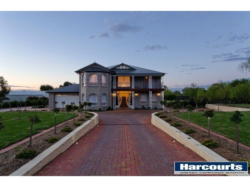 182 Aldinga Road, Willunga SA 5172