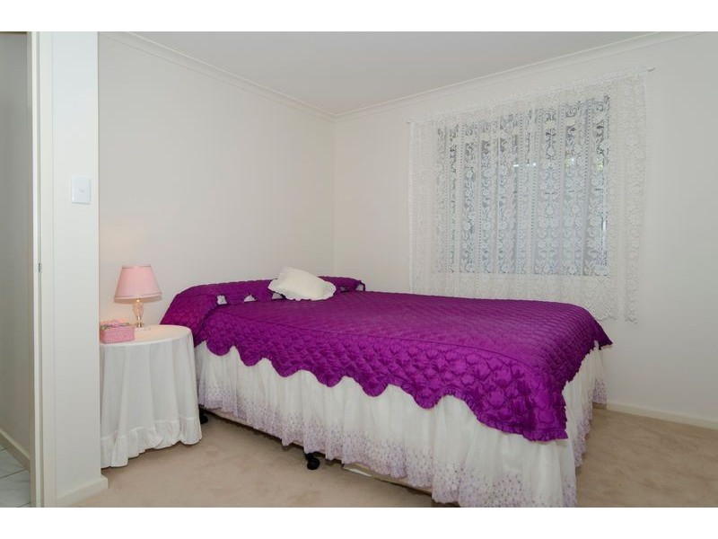 8 Derek Crescent, Morphett Vale SA 5162