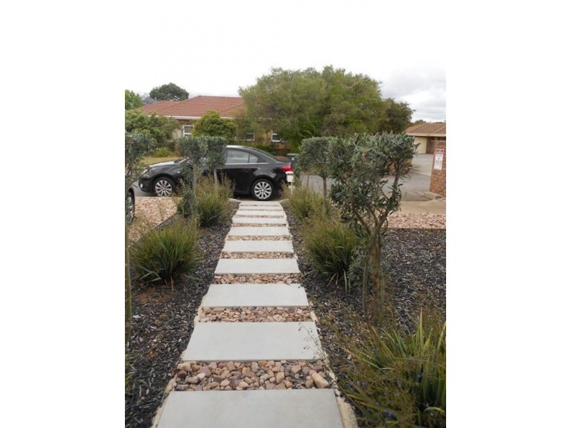 8 Cook Crescent, Warradale SA 5046
