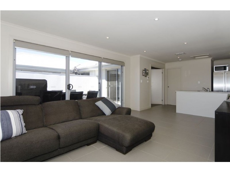6/7 Anchor Road, Seaford Meadows SA 5169