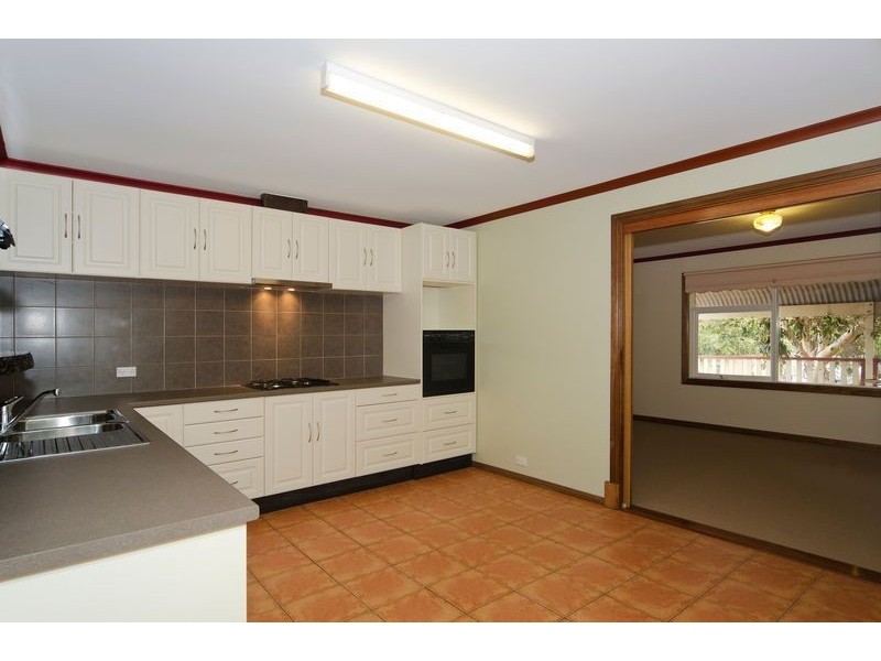 48 McKinna Road, Christie Downs SA 5164