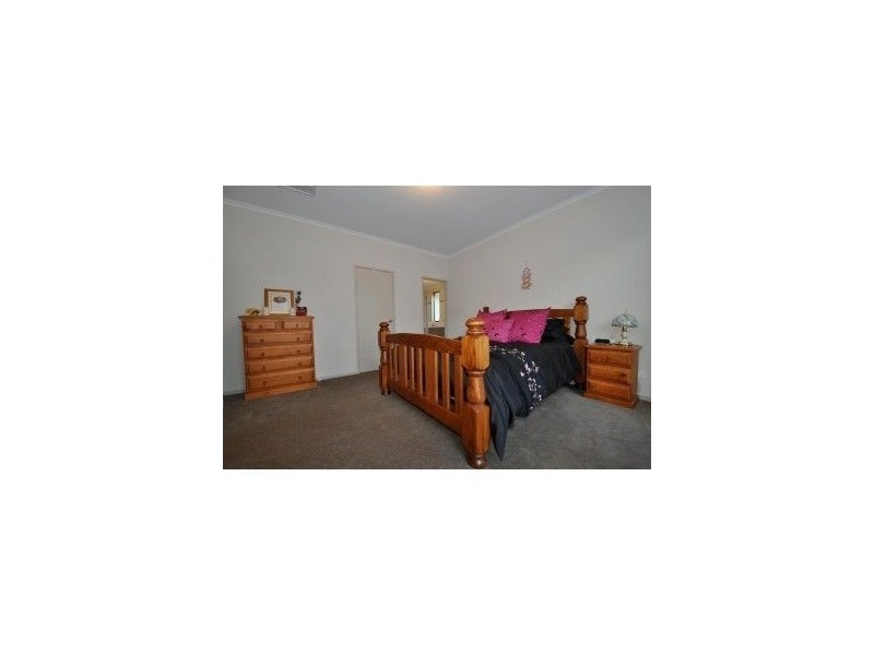 5 Edithburgh Avenue, Seaford Rise SA 5169
