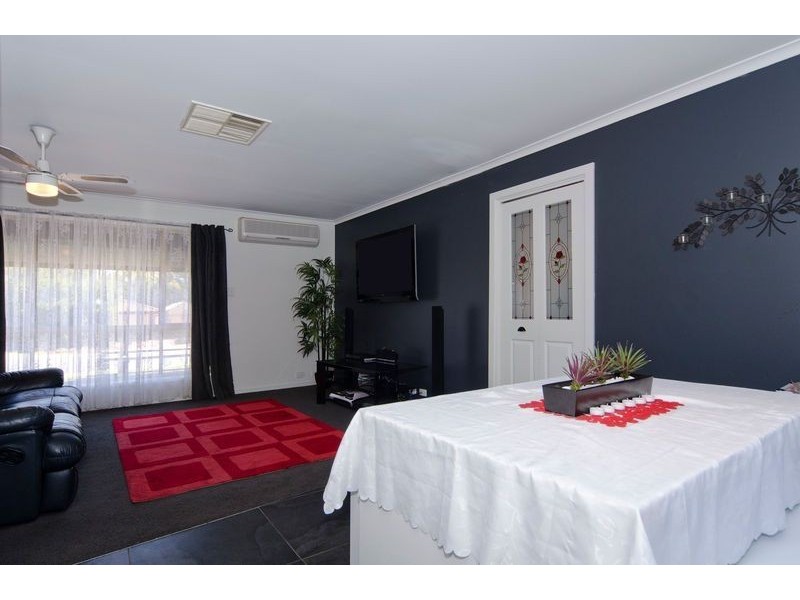 16 Bikila Court, Morphett Vale SA 5162