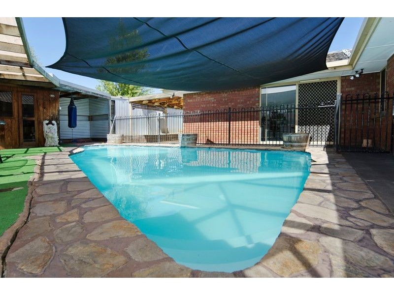 16 Bikila Court, Morphett Vale SA 5162