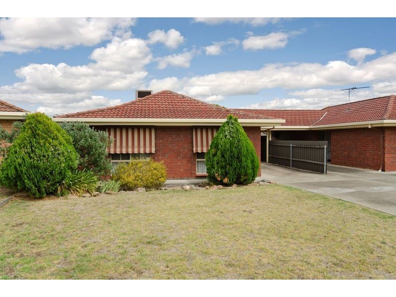 9 Spencer Drive, Morphett Vale SA 5162