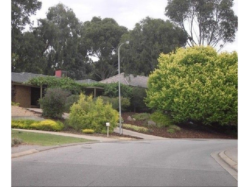5 Delta Crescent, Aberfoyle Park SA 5159