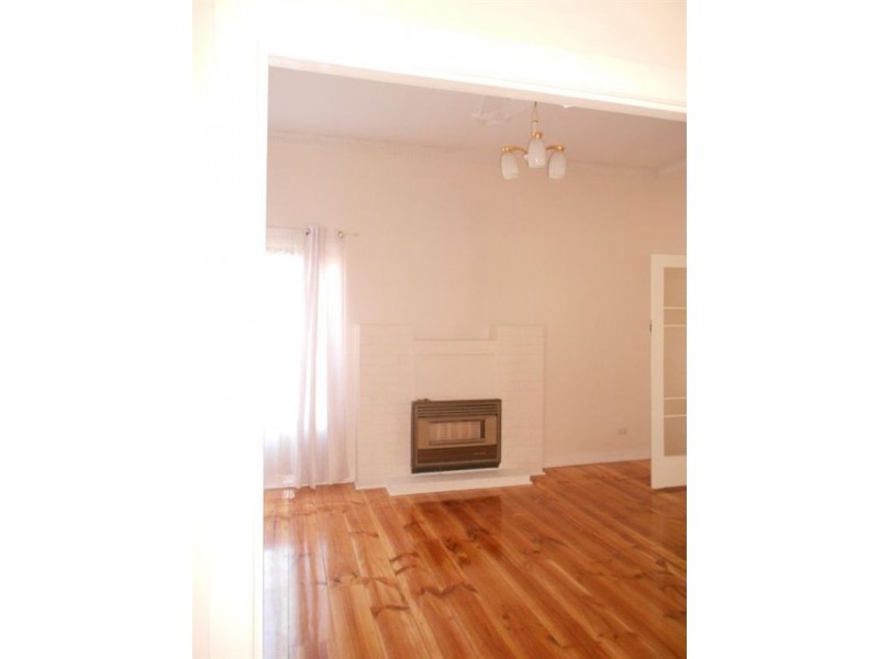 23 Whaddon Road, Brooklyn Park SA 5032