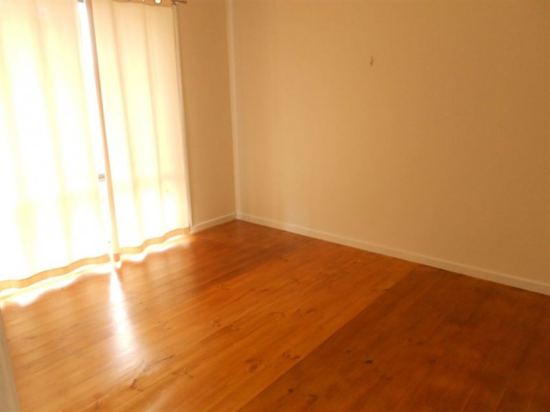 4 Guy Street, Christie Downs SA 5164