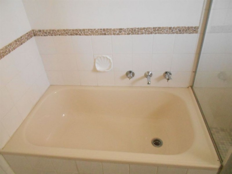 4 Guy Street, Christie Downs SA 5164