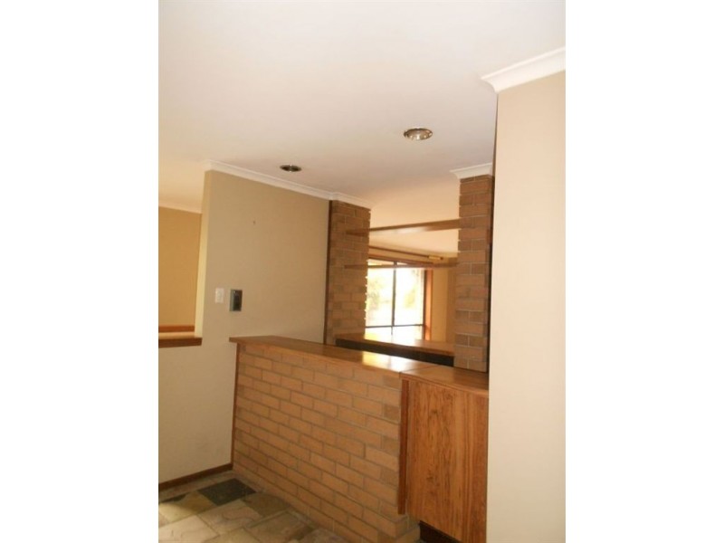 27 Tindall Crescent, Sheidow Park SA 5158