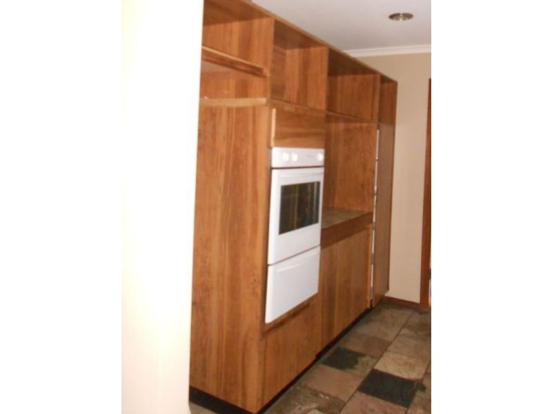 27 Tindall Crescent, Sheidow Park SA 5158