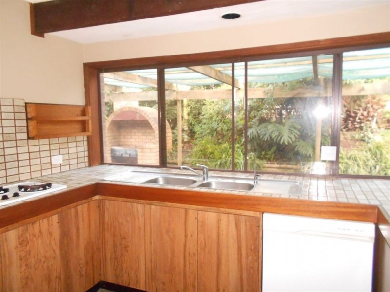 27 Tindall Crescent, Sheidow Park SA 5158