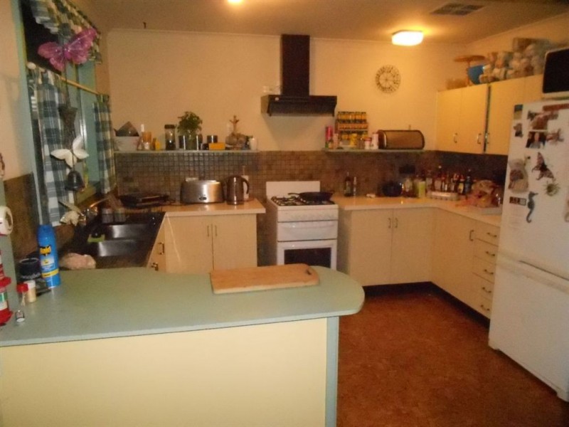 43 Warsaw Crescent, Hackham West SA 5163