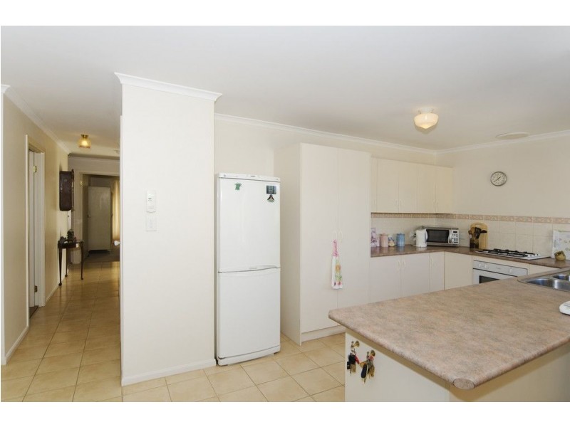 21 Cockle Avenue, Aldinga Beach SA 5173