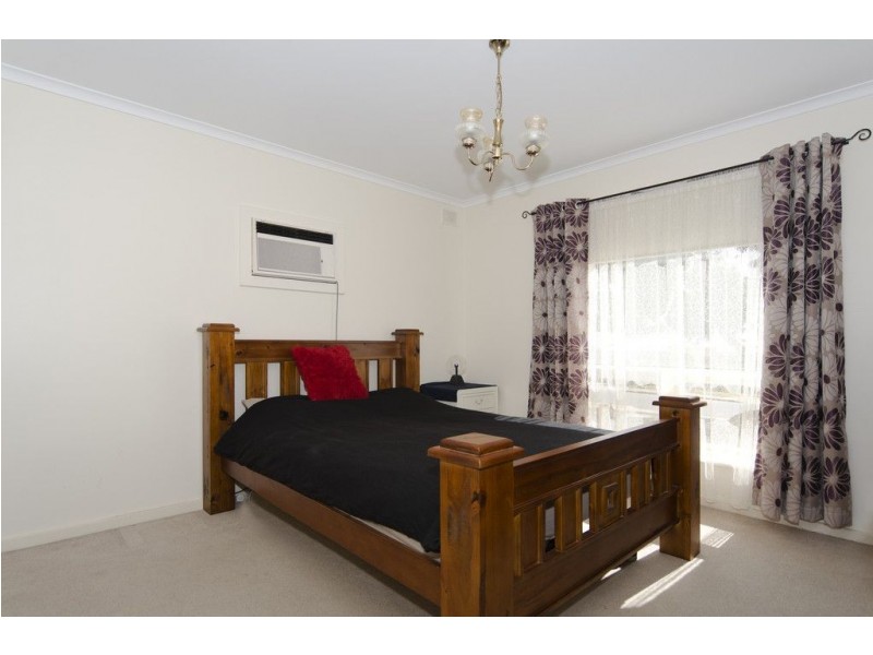 12 Rajah Street, Morphett Vale SA 5162