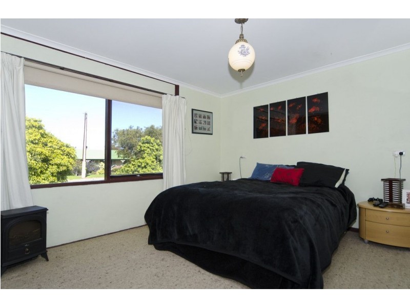 43 Irving Road, Aldinga Beach SA 5173