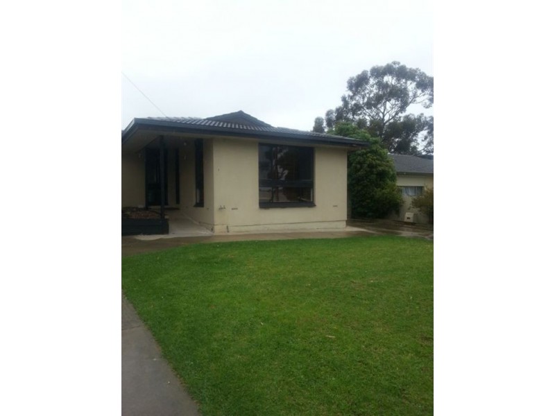 8 Lambert Avenue, Christies Beach SA 5165