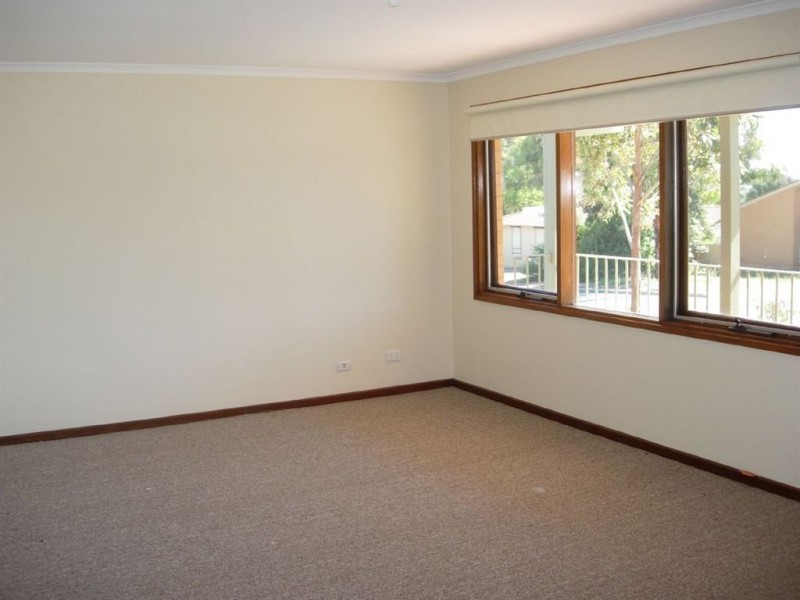 6 Poznan Crescent, Hackham West SA 5163