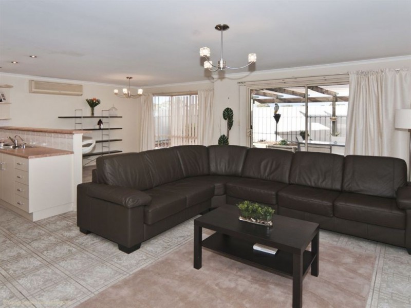 22 Whitney Crescent, Seaford SA 5169