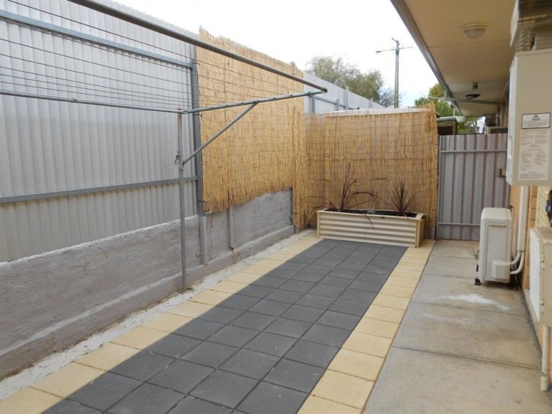 2/13 Martin Place, Christies Beach SA 5165