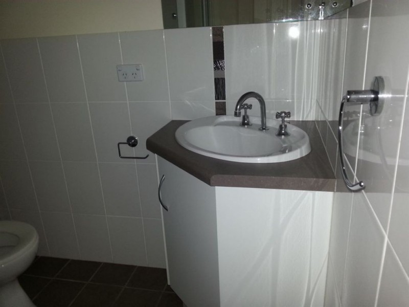 6 Bond Street, Mclaren Vale SA 5171