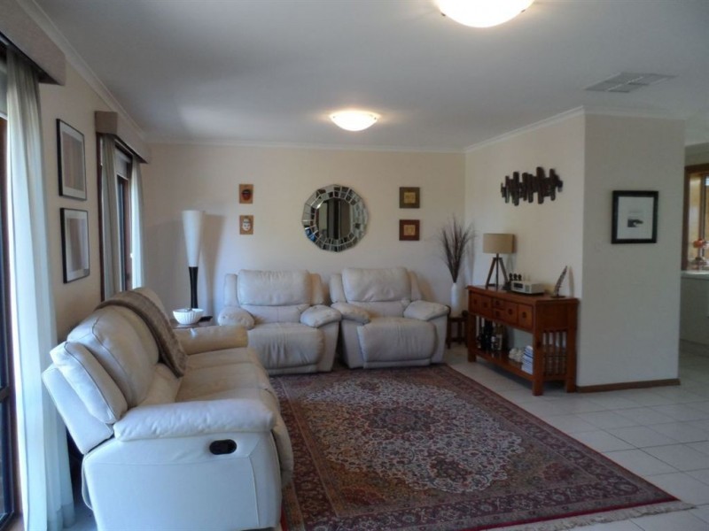 112 Rowley Rd., Aldinga Beach SA 5173