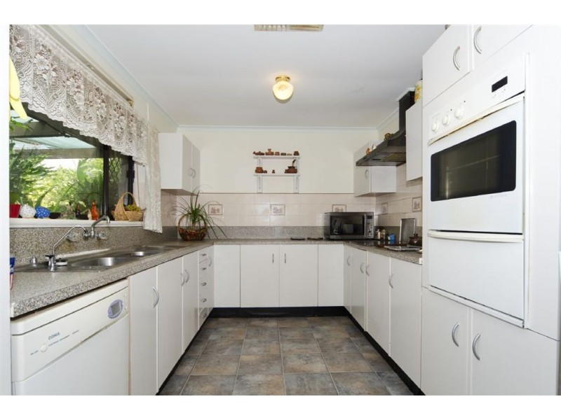 4 Braemar Avenue, Morphett Vale SA 5162