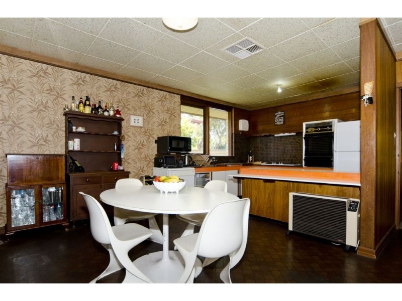 27 Wakefield Avenue, Morphett Vale SA 5162