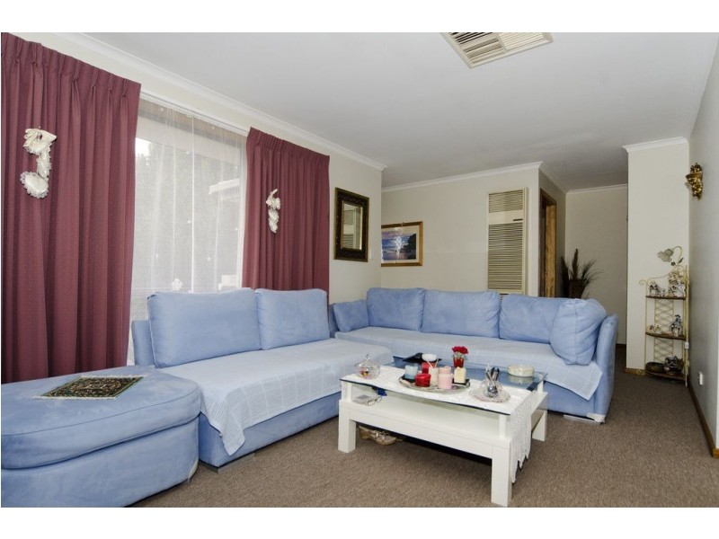 11 Cass Court, Woodcroft SA 5162