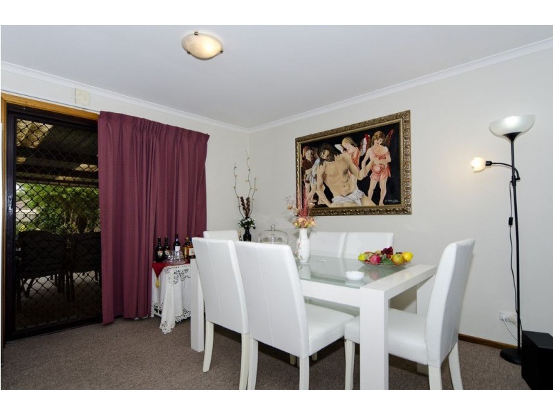 11 Cass Court, Woodcroft SA 5162