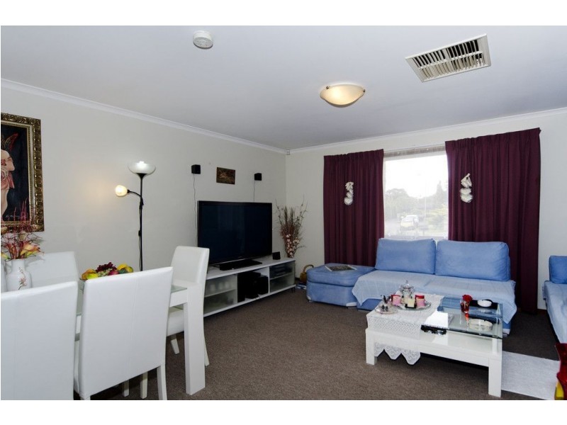 11 Cass Court, Woodcroft SA 5162