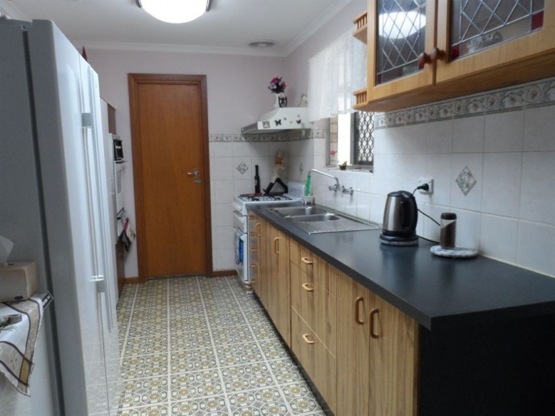 13 George Avenue, Hackham SA 5163