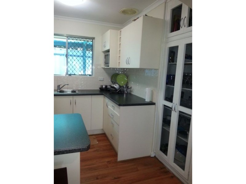 4 Falcon Court, Hallett Cove SA 5158